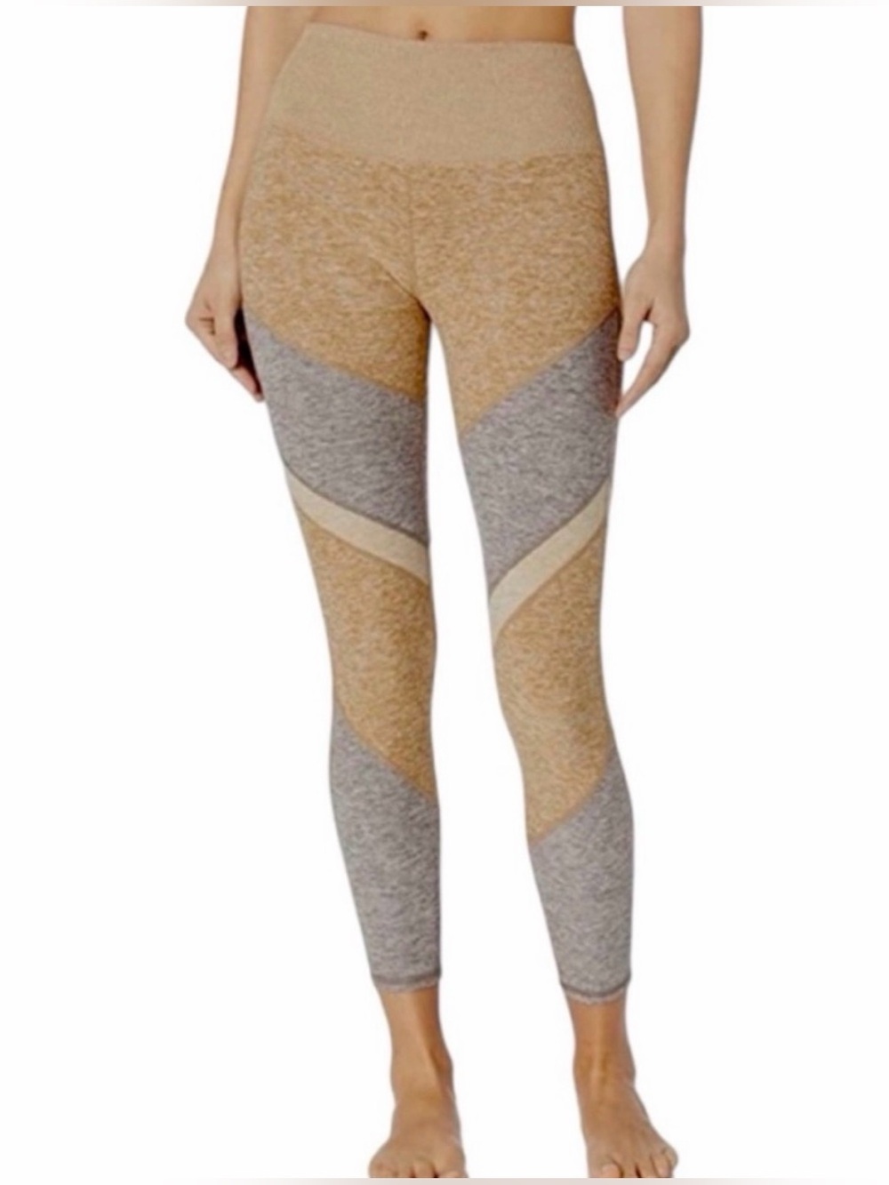 Alo Yoga Alosoft Sheila High-Waist Leggings sz
Med